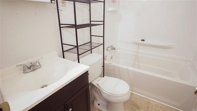 Foto del edificio - Cozy Three Bedroom House for Rent!