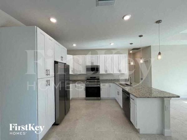 Foto del edificio - 3062 NW 2nd Pl