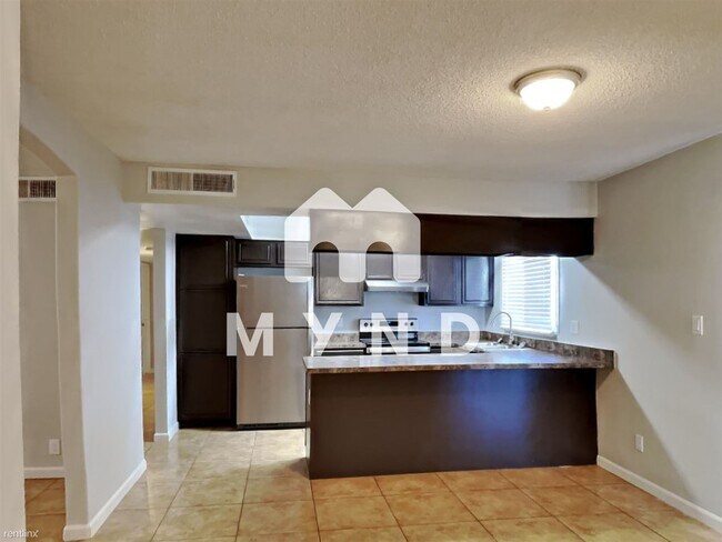 Building Photo - 3 br, 2 bath House - 4859 N 61st Ave