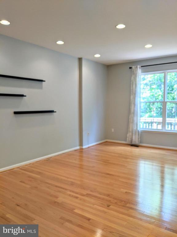 Building Photo - 1705 Stuart Pointe Ln