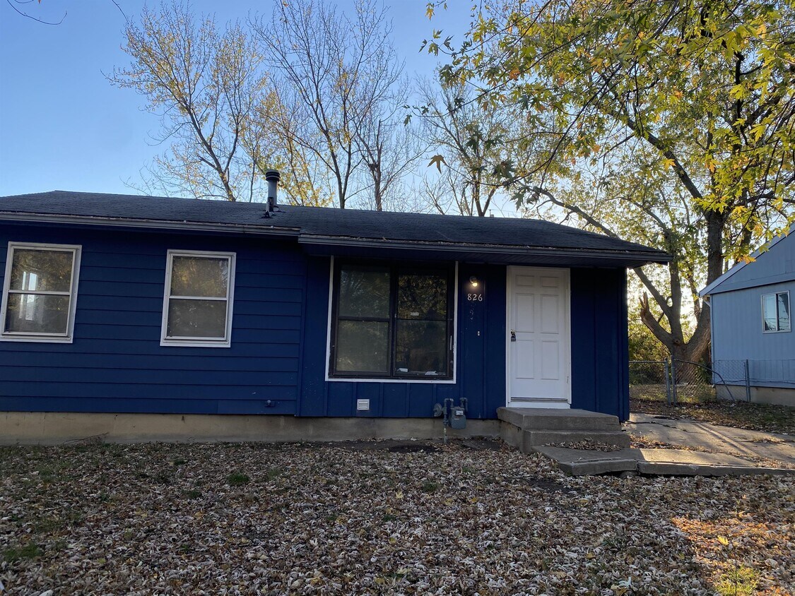 826 SE Eastgate Dr, Topeka, KS 66607 House Rental in Topeka, KS