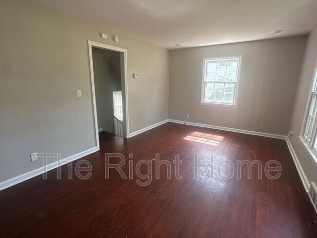 Building Photo - 6735 N 34th St