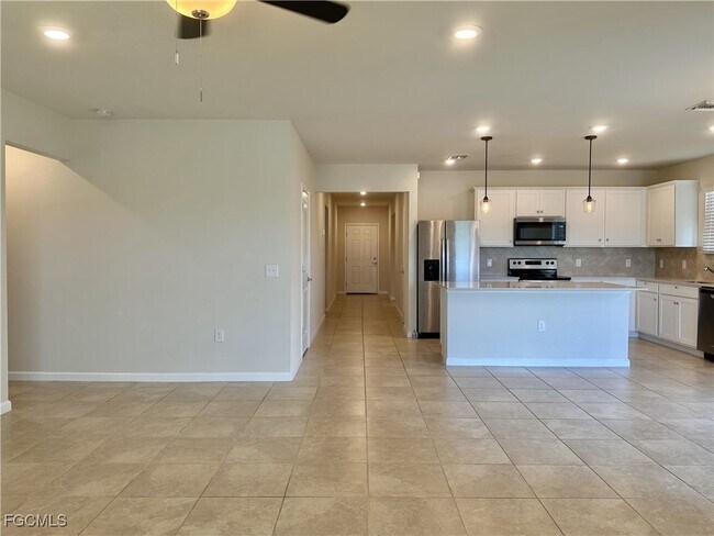 Foto del edificio - 16027 Enclaves Cv Dr