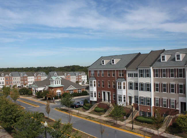 Metro Place at Town Center Apartments Camp Springs, MD