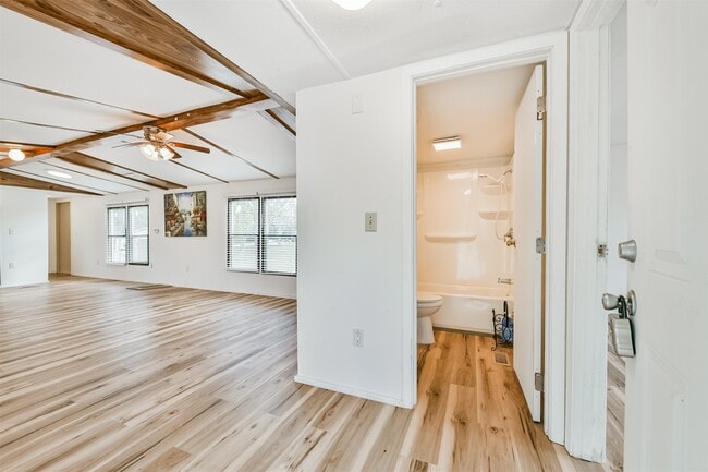 Foto del edificio - 1749 Max Rd