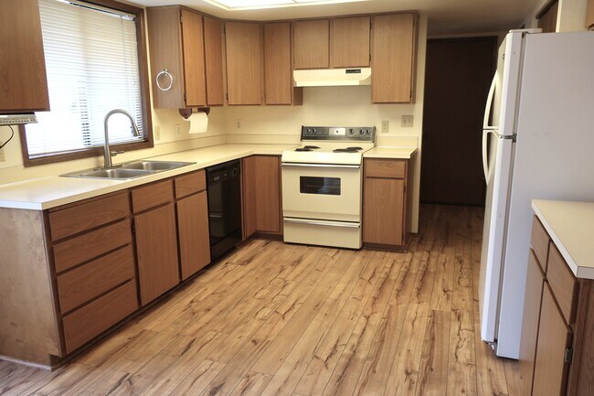 Foto del edificio - 613 11th St NE