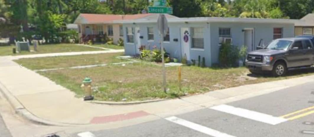 Building Photo - 706 Orange Ave