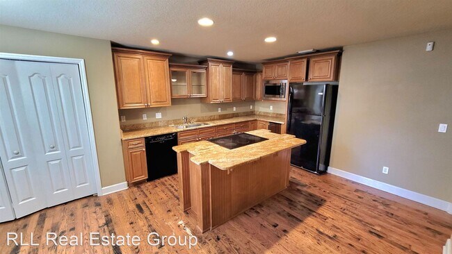 Foto del edificio - 3 br, 3 bath House - 2577 Sykes Creek Dr