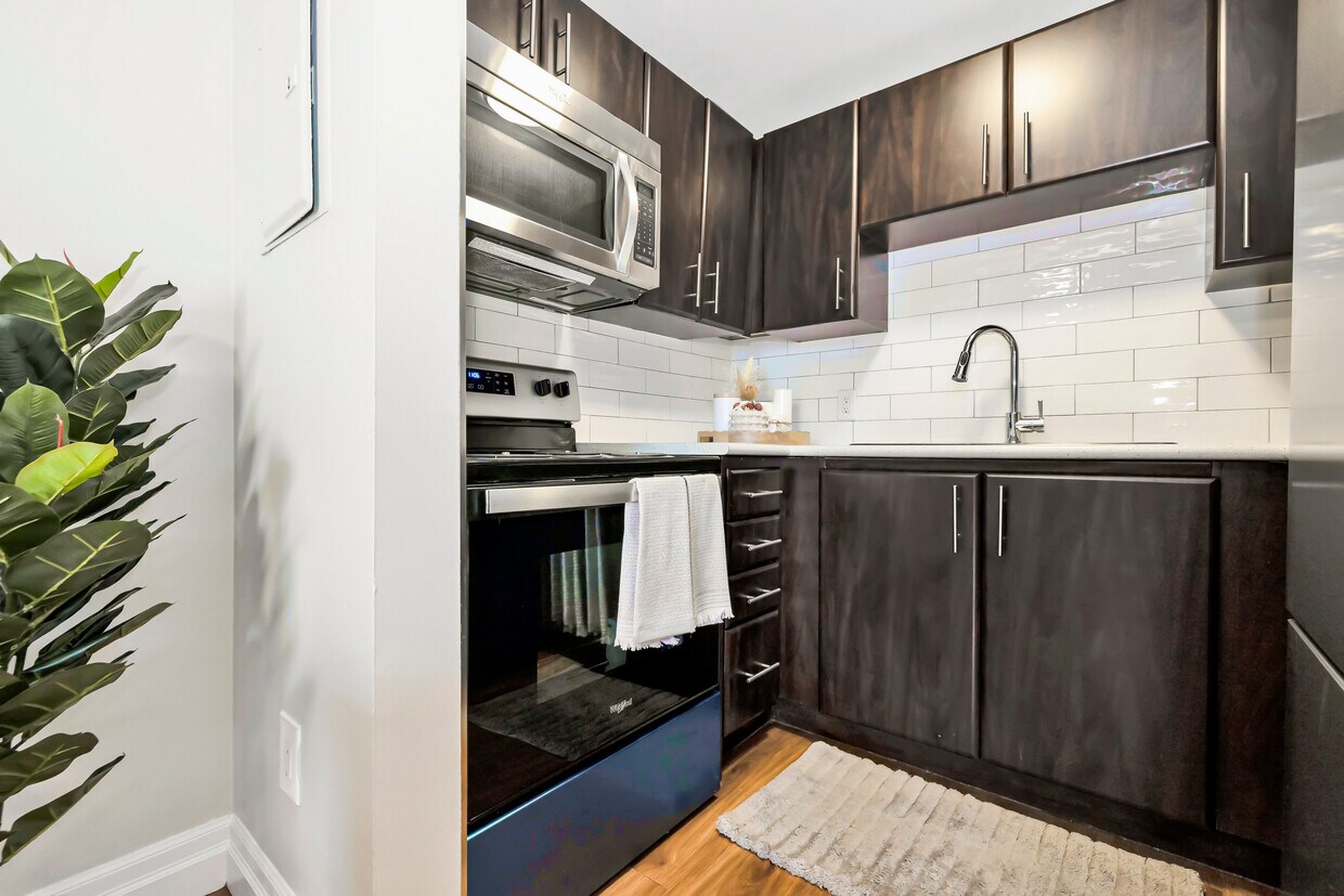 Vanier Heights Apartments 3749 Vanier Dr Kitchener, ON