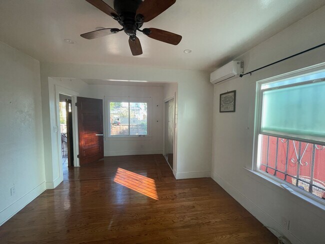 Foto del edificio - 547 Brooks Ave