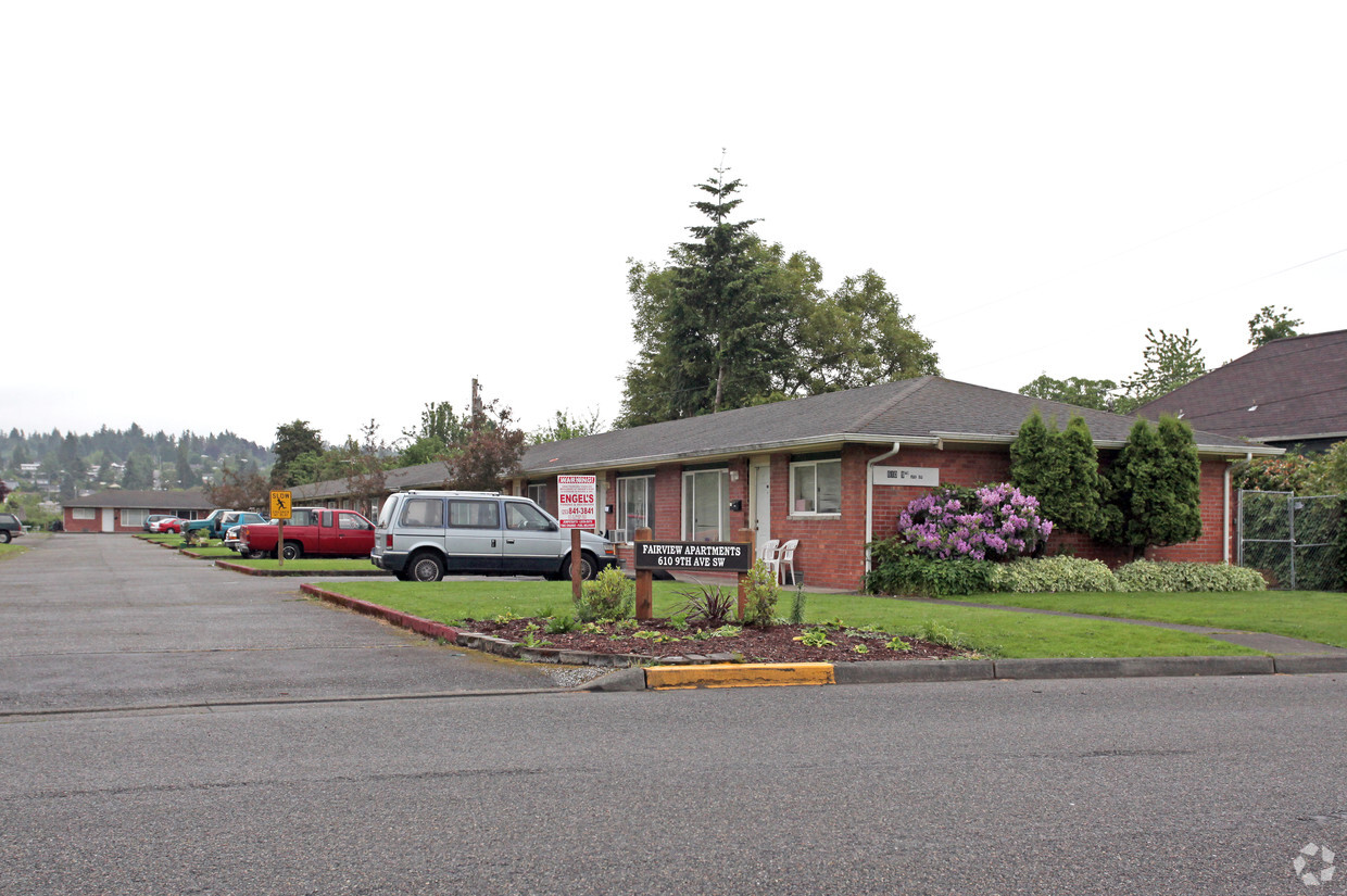 Primary Photo - Fairview Apartments