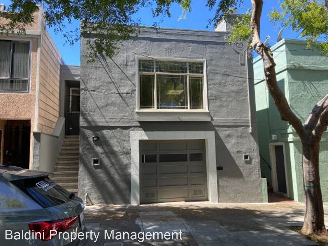 Primary Photo - 3 br, 2 bath House - 626 Persia St.