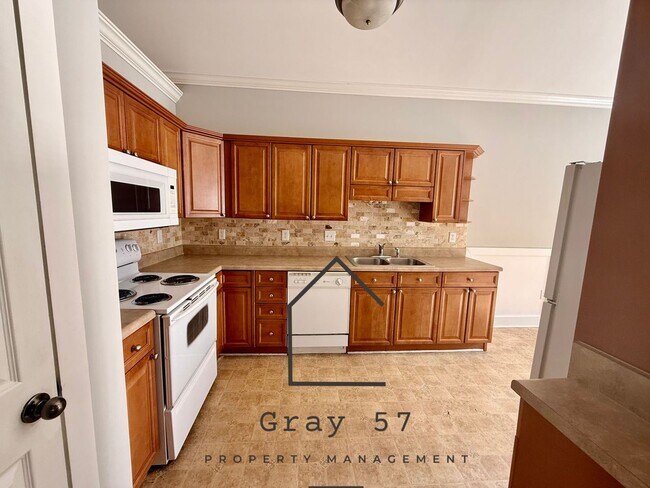 Foto del edificio - 2 bed, 2 bath townhome in Hoover