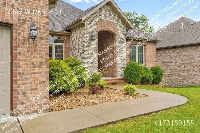 Foto del edificio - 2342 W Darby St