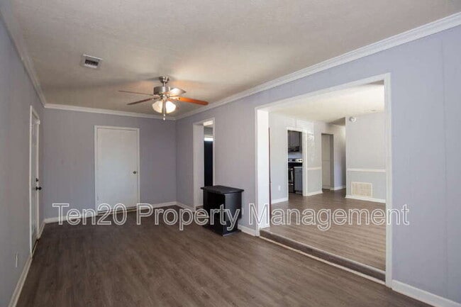 Building Photo - 6219 Stoneway Dr