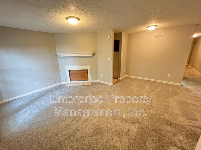 Foto del edificio - 1365 Garden Rd