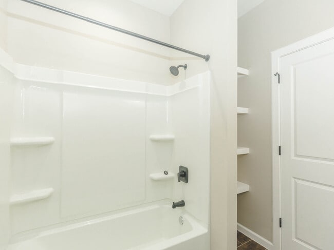 Building Photo - 477 Arboleda Ln
