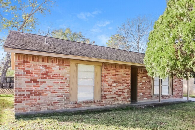 Foto del edificio - 5139 Wickview Ln