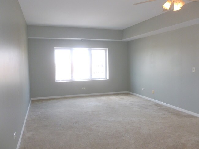 Foto del edificio - 3303 Grove Ave