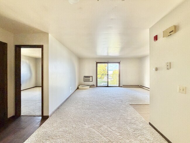 Foto del edificio - 1810 Greenway Cross