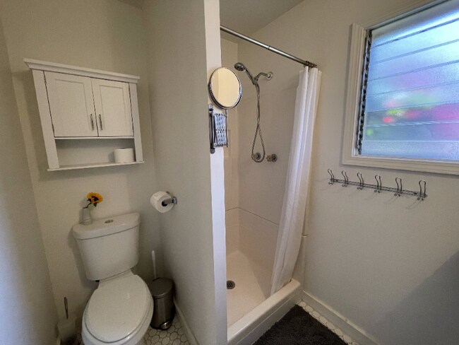 Building Photo - 3606 Nevil St