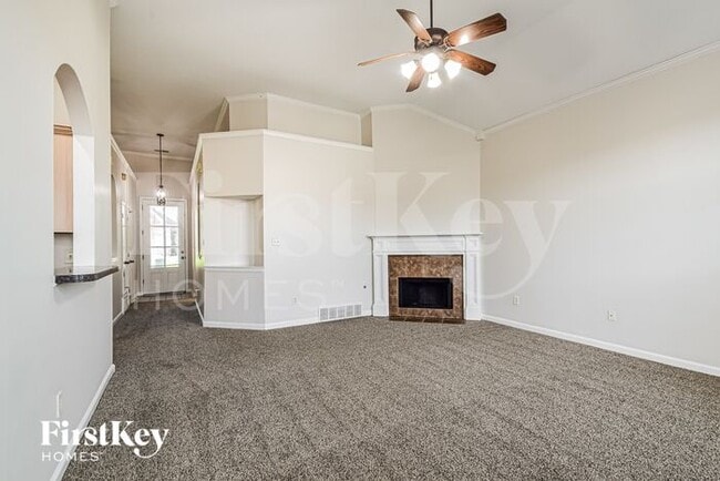 Foto del edificio - 9042 Fulton Ln