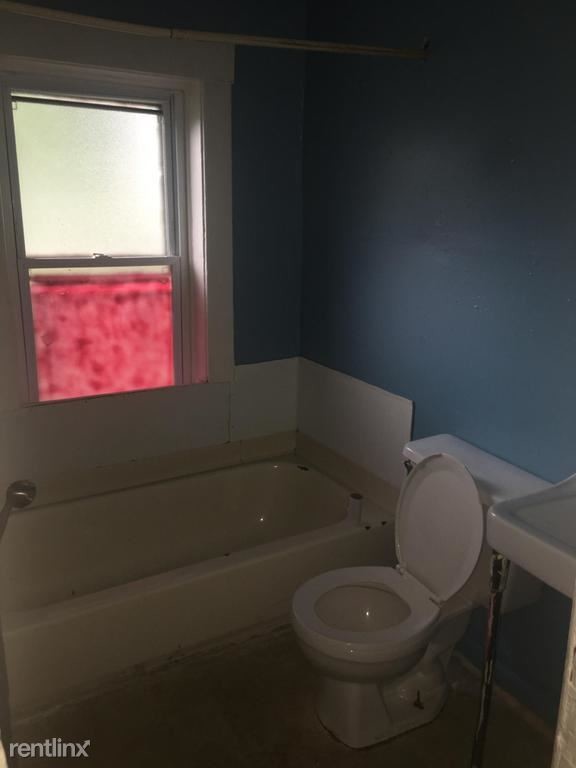 Building Photo - 2 br, 1 bath Apartment - 3369 W 30th St
