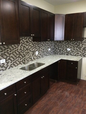 Foto principal - 2250 W Lawrence Ave