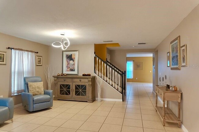 Foto del edificio - 2874 Paynes Prairie Cir