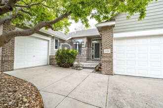 Building Photo - 5436 Hunter Dr