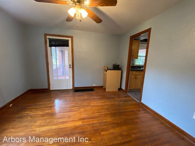 Foto del edificio - 3 br, 1 bath House - 361 ORIN DRIVE
