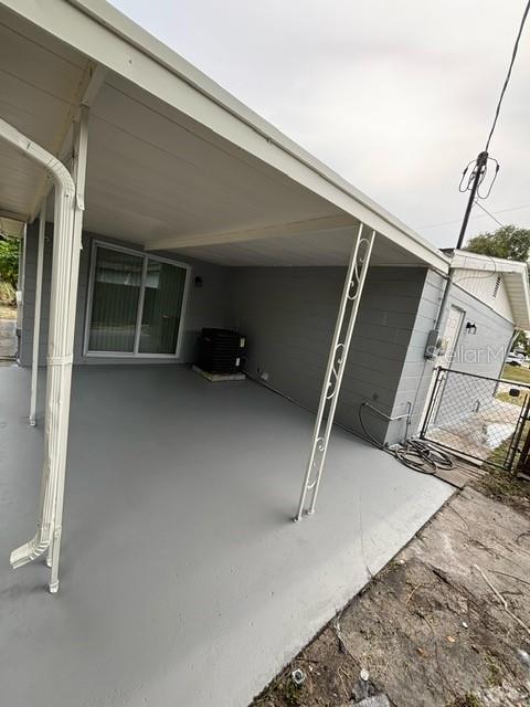 Building Photo - 12702 Social Dr