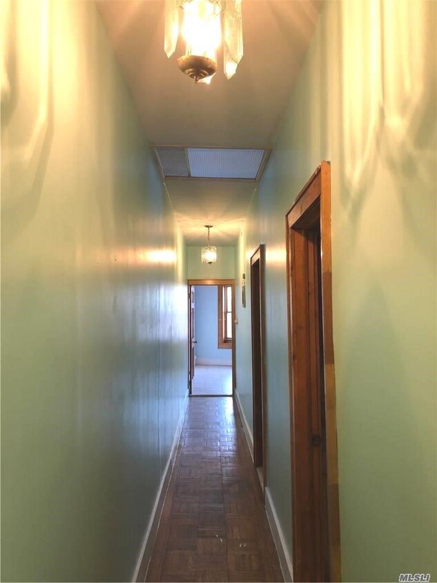 Foto principal - 1063 Broadway