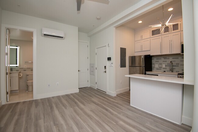 Foto del edificio - 1740 Q St NW