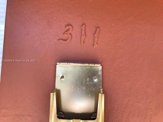 Foto del edificio - 311 NE 57th St