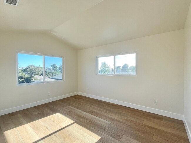 Building Photo - 2727 30th St