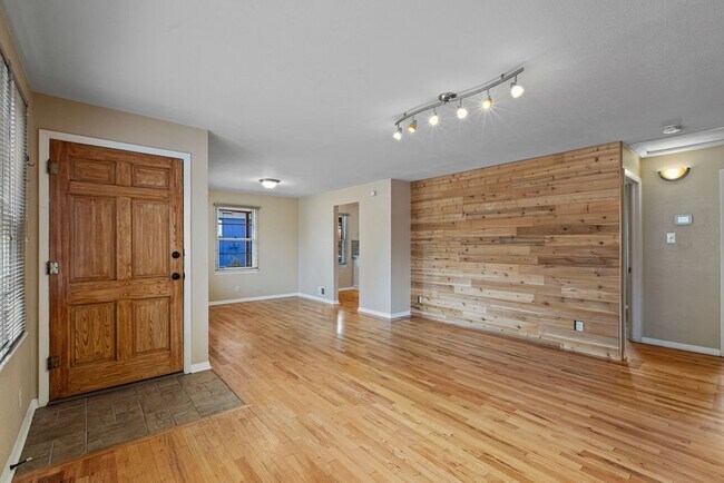 Foto del edificio - 1504 Westview Ave