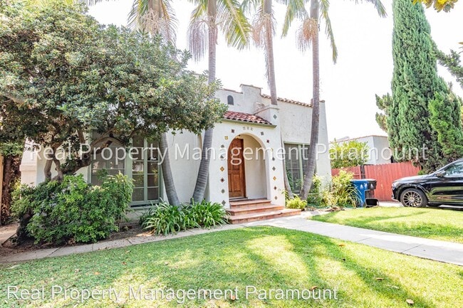 Building Photo - 3 br, 3 bath House - 722 N La Jolla Ave