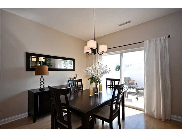 Foto del edificio - 4041 Bullfinch Way