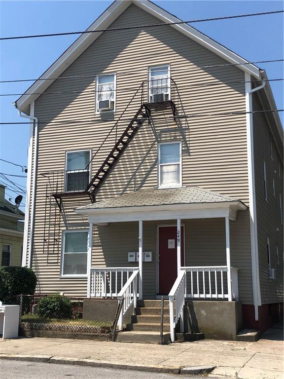 Primary Photo - 249 East Ave