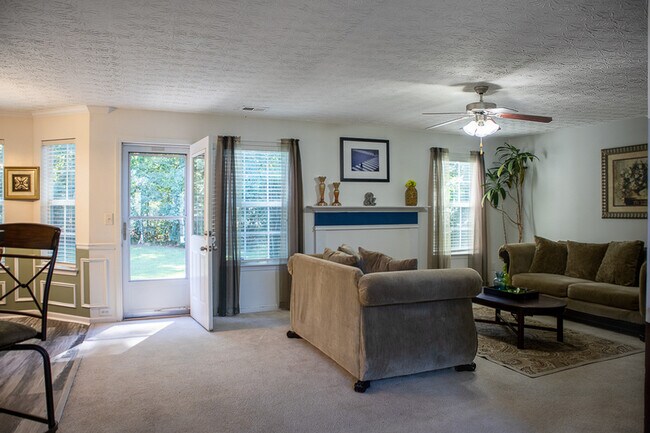 Building Photo - 4190 Wild Lake Dr,