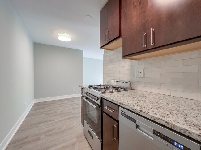 Foto del edificio - 503 W Barry Ave