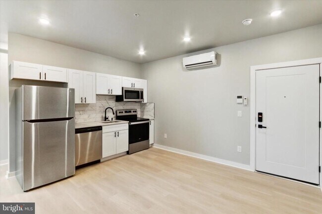 Foto del edificio - 316 S 52nd St