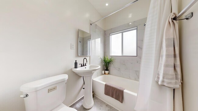 Unidad 508 - New Hampshire Manor