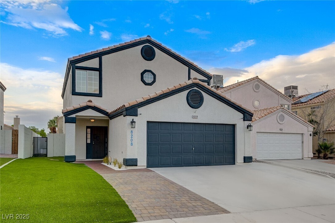 Foto principal - 8208 Ogee Dr