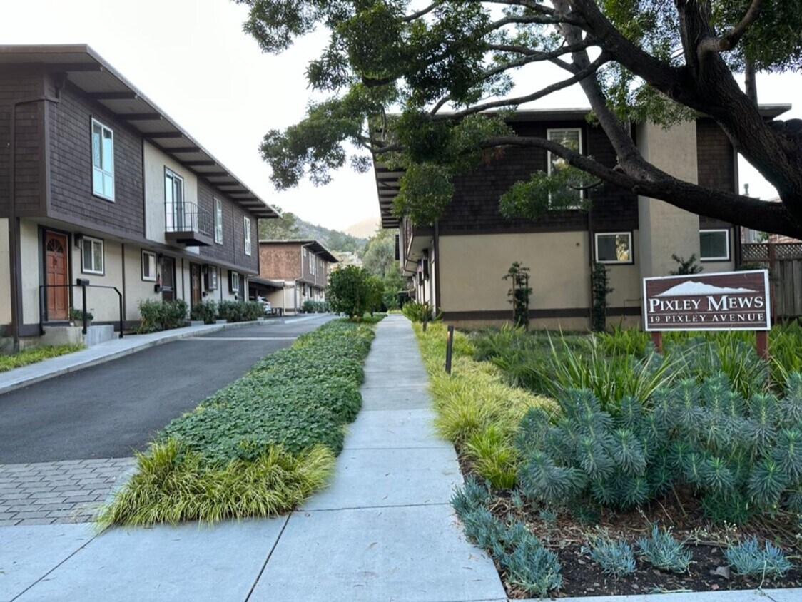 19 Pixley Ave, Corte Madera, CA 94925 Townhome Rentals in Corte