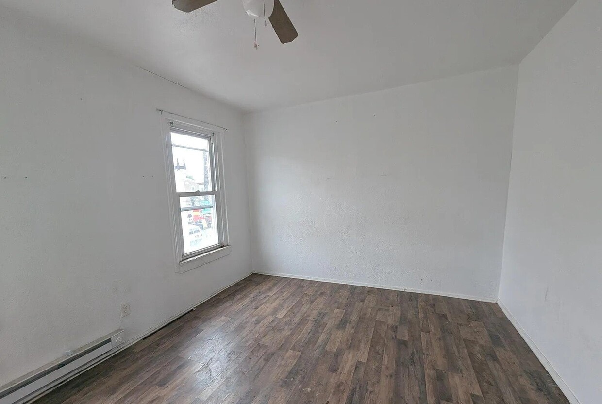 Building Photo - 1746 Orthodox St