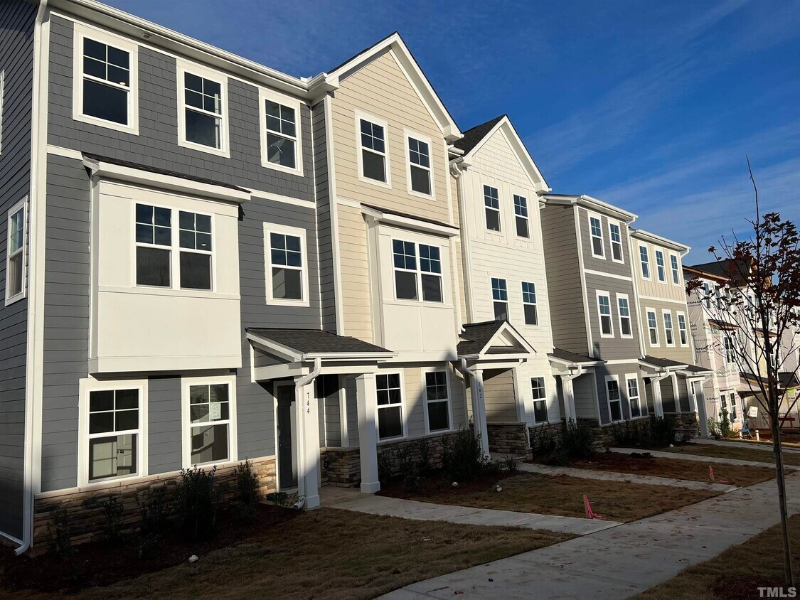 742 Cormiche Ln, Wake Forest, NC 27587 Townhouse for Rent in Wake