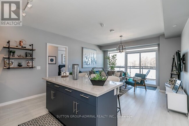 Photo du bâtiment - 241 Sea Ray Ave