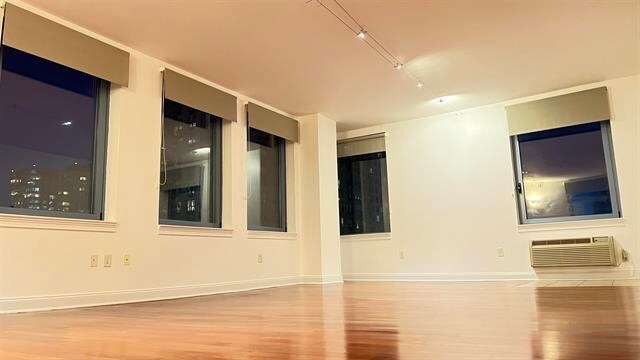 Foto del edificio - 311 Washington St